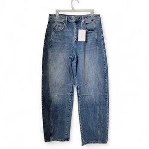 CelloSize 7 Horseshoe Barrel Relaxed Fit Medium Wash Denim Jeans, NEW with Tag